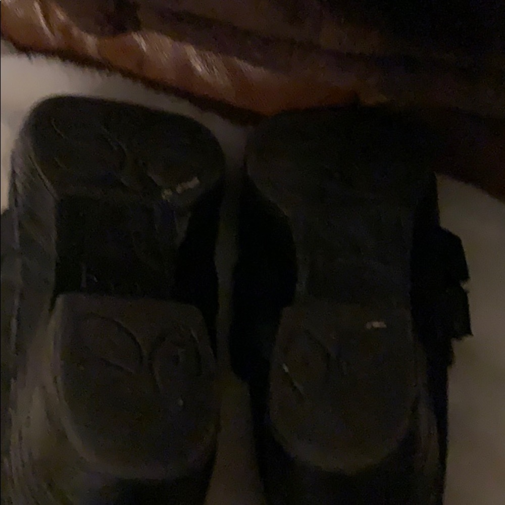 Work shoes - Picture 3 of 3